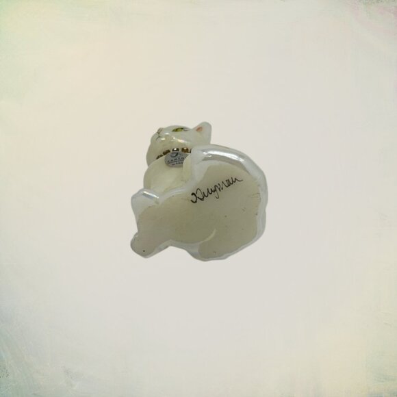 Fenton Art Glass Hand Painted Birthstone Cat Figurine - Picture 3 of 6